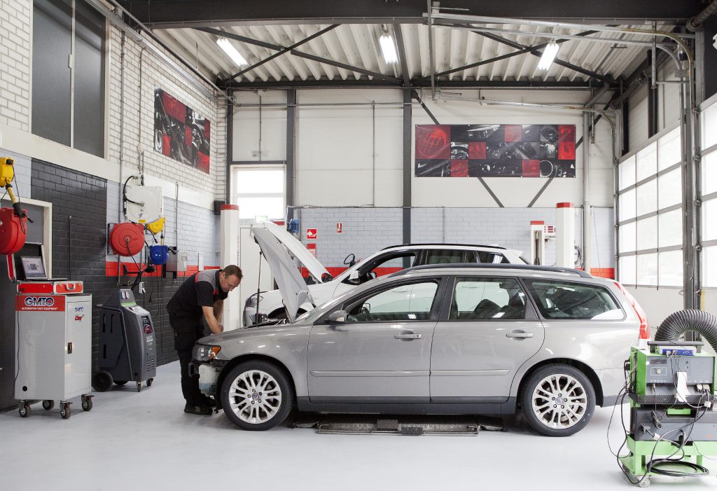 Onderhoud aan uw auto bij Autobedrijf Cartech